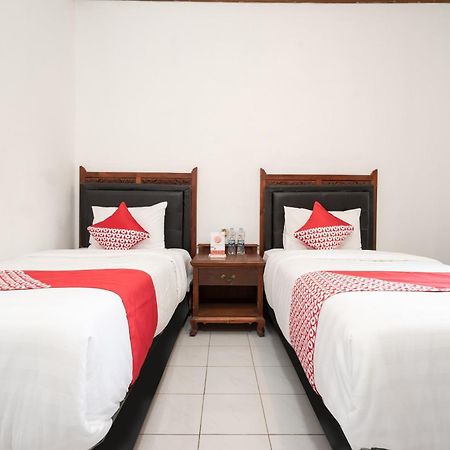 מלון Beran Kidul Super Oyo 1778 Omah Duwet מראה חיצוני תמונה